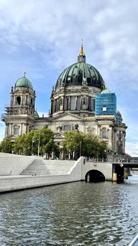 Sightseeing auf der Spree