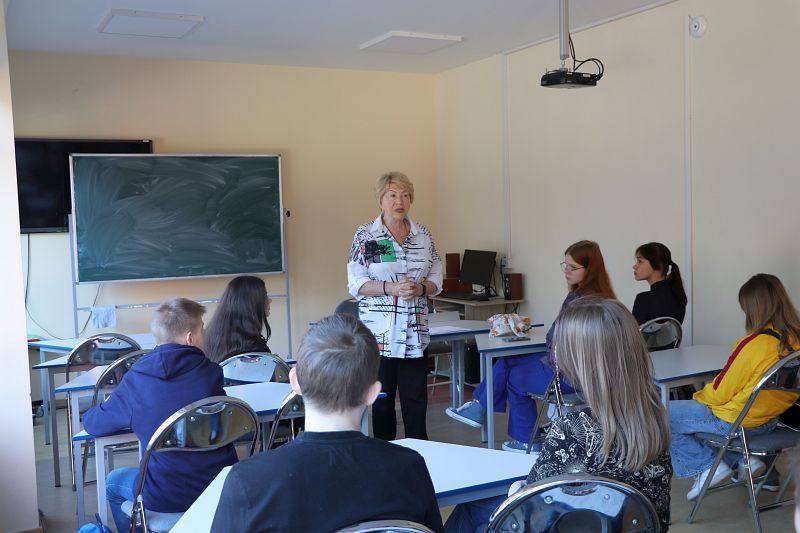 Student Exchange 11.04.2024 Welcome and sightseeing at school