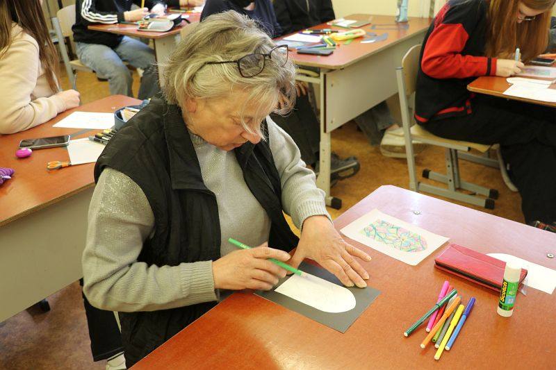 16.04.2024 Creating own artwork