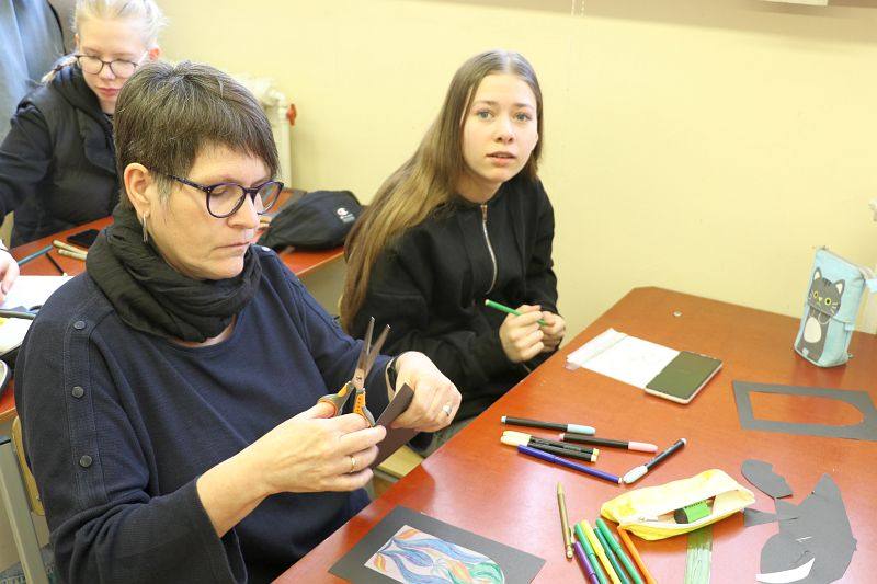 16.04.2024 Creating own artwork
