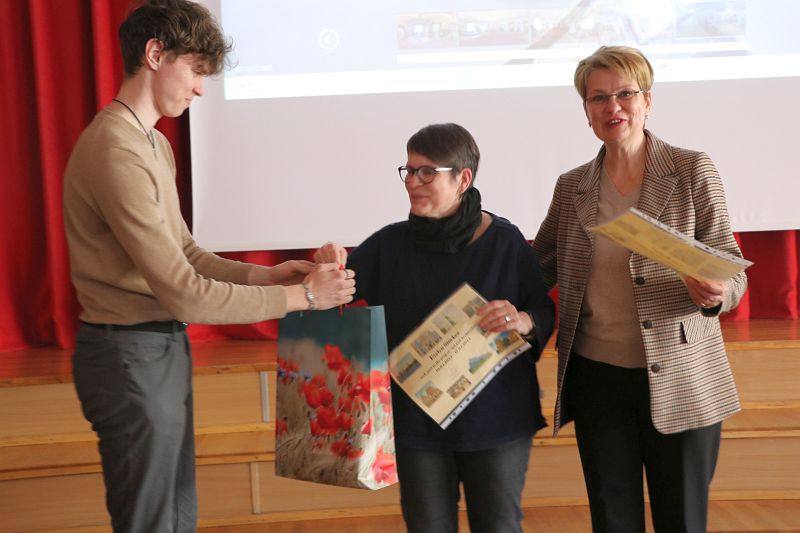 16.04.2024 Getting certificates
